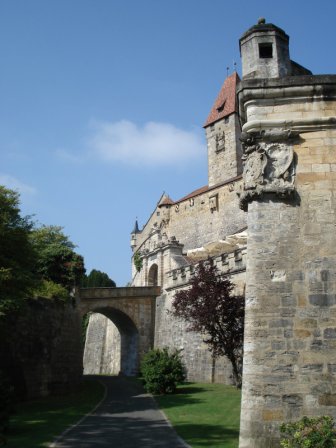 The entrance gate as viewed from outside
